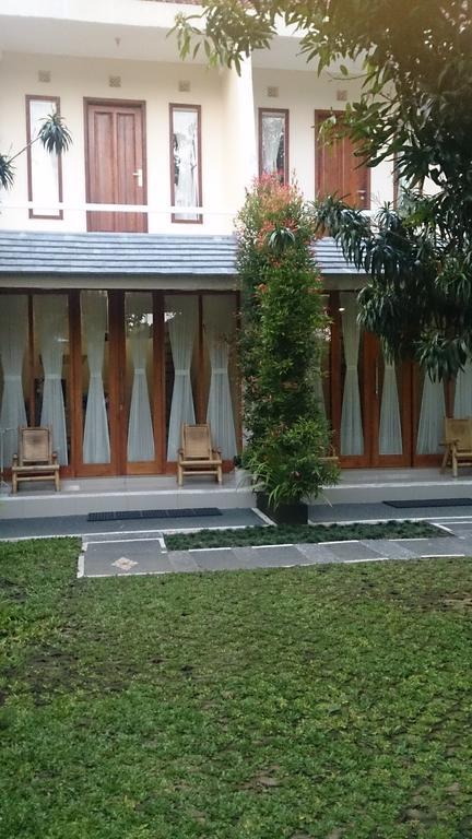 M.A Home Stay Нуса-Дуа Екстер'єр фото